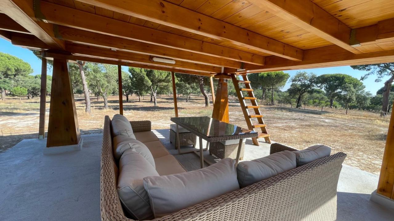 Suspended Wooden House - Monte Da Cortica Villa Aguas de Moura Exterior photo